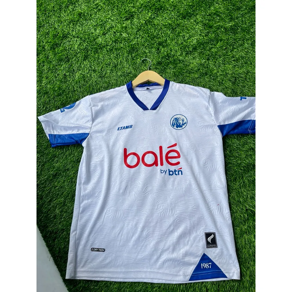 jersey sepak bola suporter arema edisi terbaru th 2025