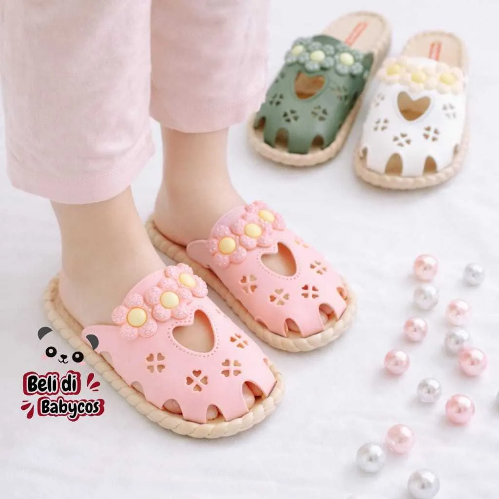 PROMO 4.4 Sandal Anak Perempuan Cinta 5 - 8 Tahun Bahan Karet Anti Air Lucu Sandal Lebaran Kado Hadiah