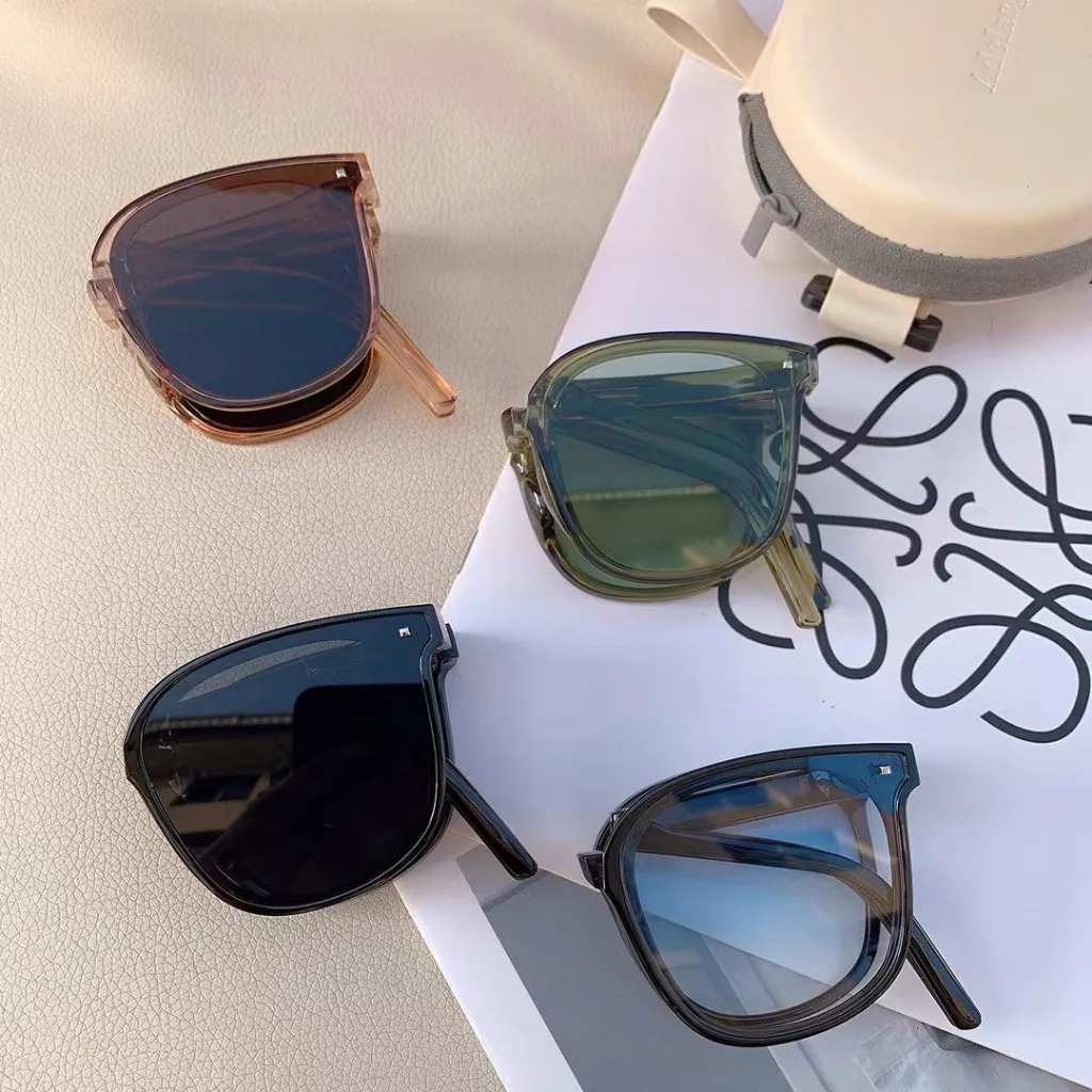 Kacamata Hitam Terbaru bisa di LIPAT Sunglasses Anti-UV Wanita Pria Import Kacamata Fashion Indo-08 Lipat Speed Optik