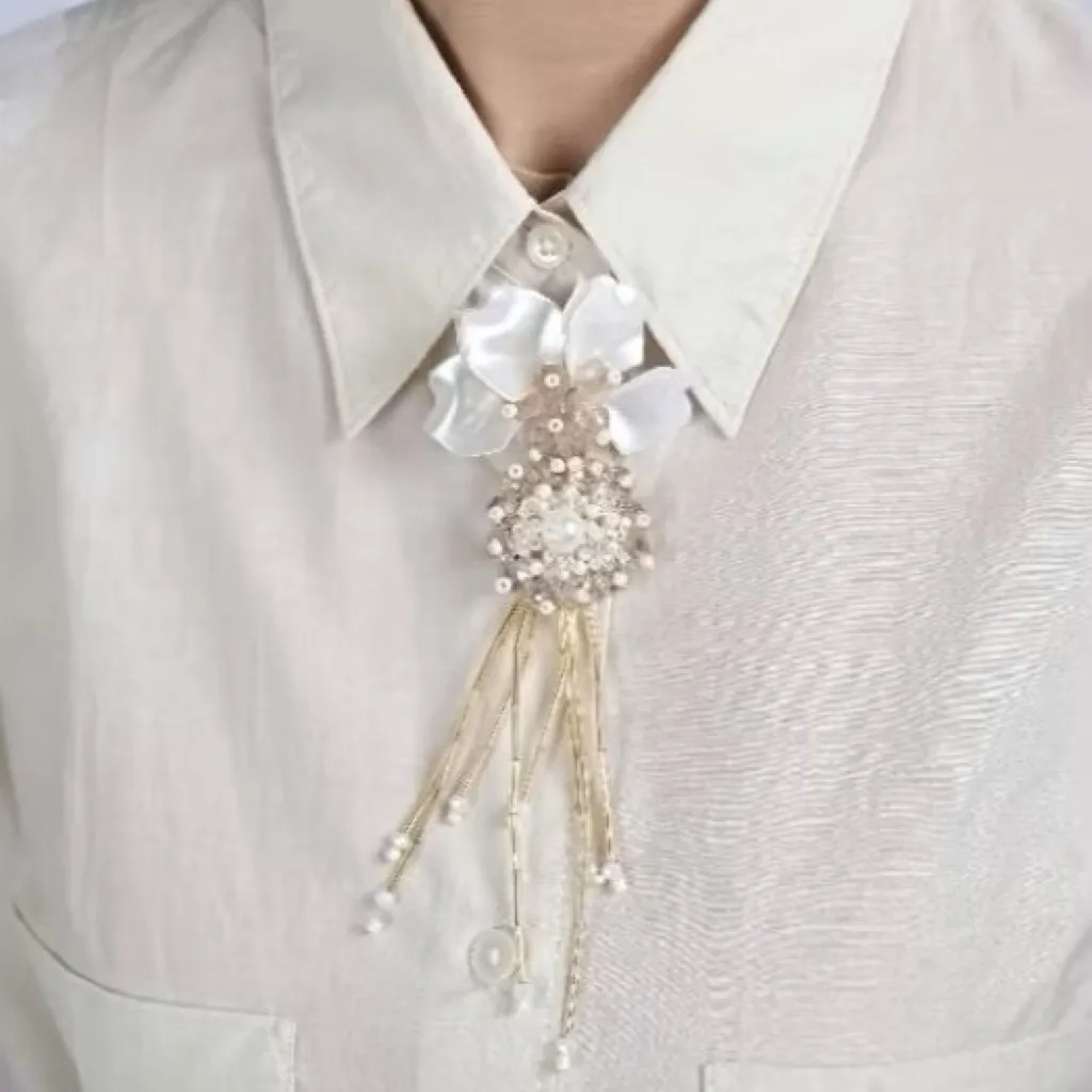 WINTER PETALS SERIES - Moonlight Bros / Moonlit Bros / Bros Hijab Jilbab / Bros Rantai Jas / Bros Kebaya Janggan / Bros Selendang / Bros Wisuda / Bros Mutiara / Pin Aksesoris / Handmade Brooch / Statement Brooch