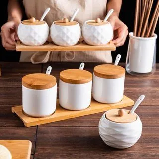 Guci Bumbu Keramik Guci Bumbu Dapur Set 3 3 Guci + 1 Alas Kayu