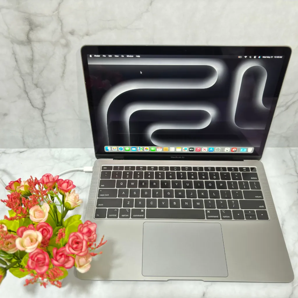 MacBook Air Retina 13 inch 2019 Core i5 1.6GHz Ram 8 GB Ssd 256 GB