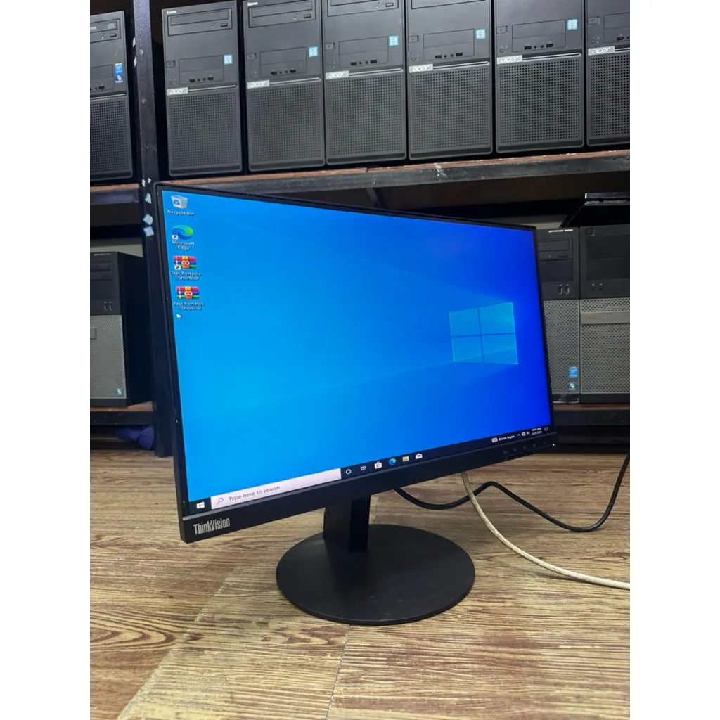 Led monitor Lenovo T22i-10 22 inc Layar fremles Penel ips fullhd 1920x1080p hdmi