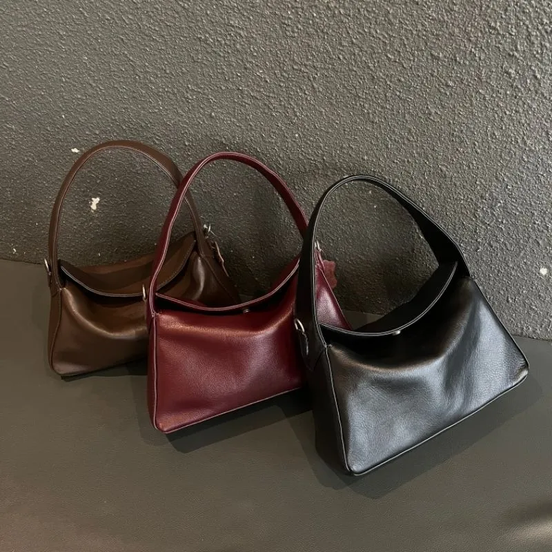 Tas Selempang Wanita Kulit Sapi  Asli Berkualitas Premium Voire Leather LUNA Polos Shoulderbag Slingbag