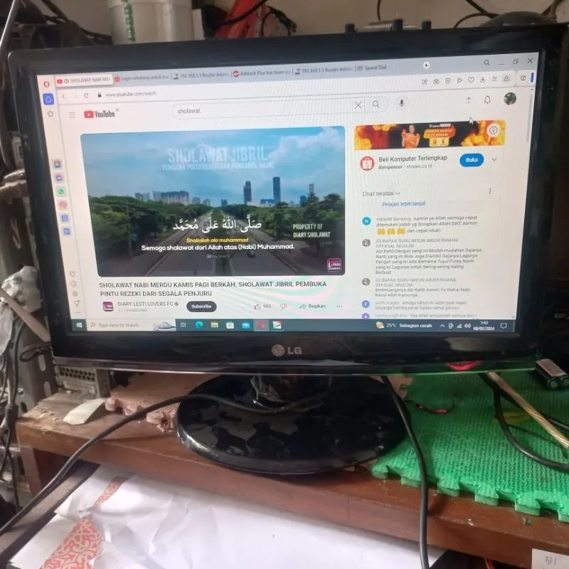 LCD MONITOR MEREK LG FLATRON 19 WID W1953SE DAN HP LENOVO ACER MEREK CAMPUR