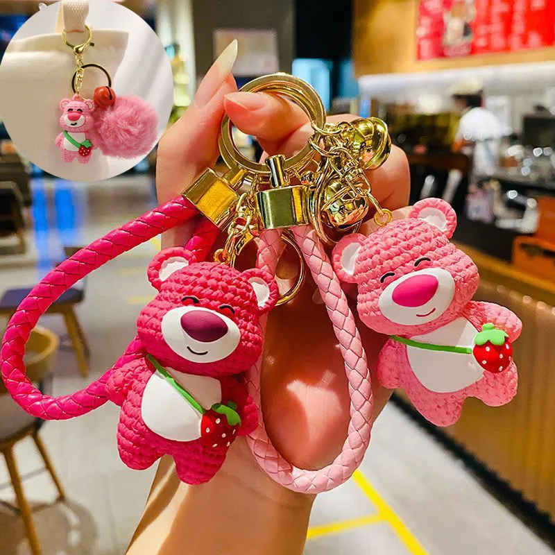 Gantungan Kunci LATSO Bear Strawberry Pink Boneka Beruang Lucu, Souvenir & Kado Imut yang Wajib Kamu Punya!