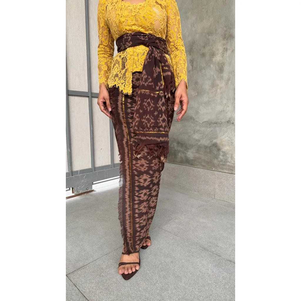 ENDEK SISIR LASEM DAN SELENDANG