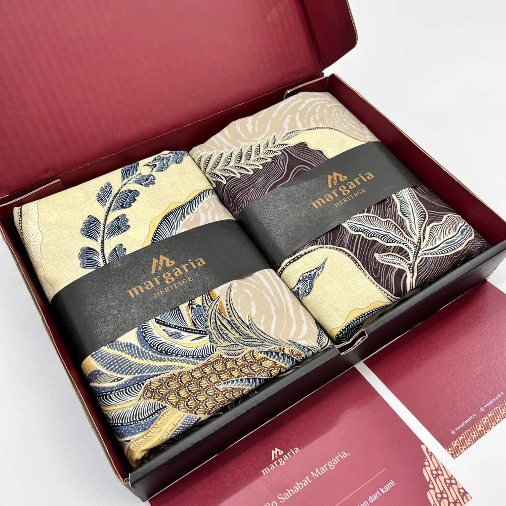 MARGARIA BATIK - NEW! Hampers Kain Batik Premium Motif Elegan - Cakrawala Series - Hampers Idul Fitri - Kado Pernikahan - Hadiah Guru - Souvenir Pernikahan