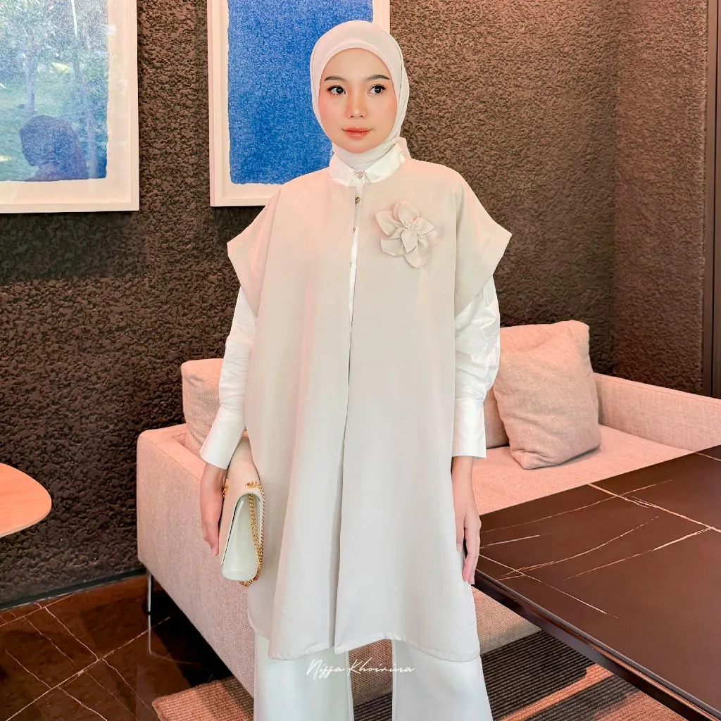 Bynissa - TIANA OUTER - Pakaian Wanita - Outerwear - Outer - Vest - Blazer - Polyester