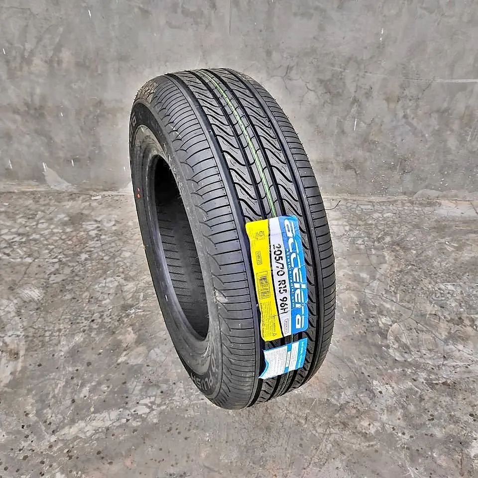 Ban Mobil Murah Ring 15 Ukuran Standar Mobil Taruna Katana 205/70 R15 - R15 205 70 Accelera Eco Plush