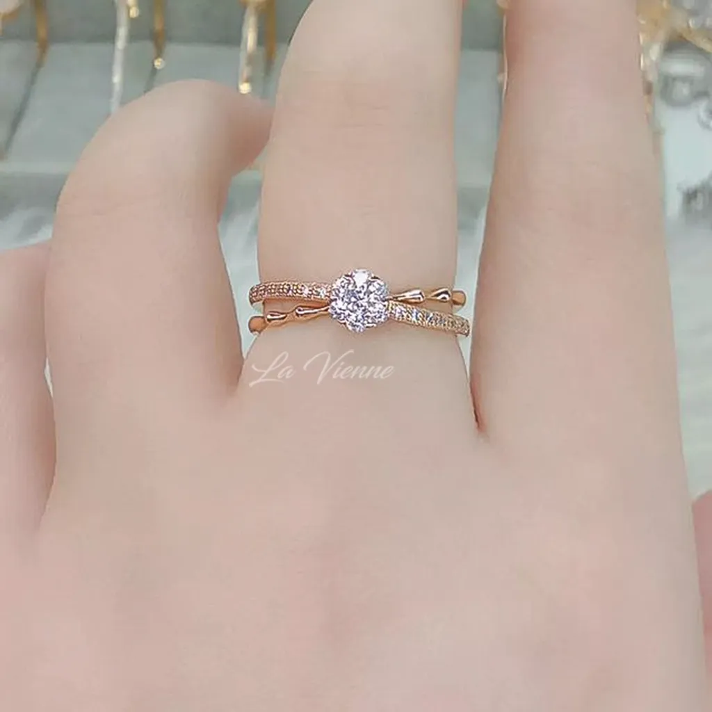 La Vienne - Hilmani - Cincin Titanium Wanita Anti Karat - Perhiasan Perempuan Mewah dan Elegan