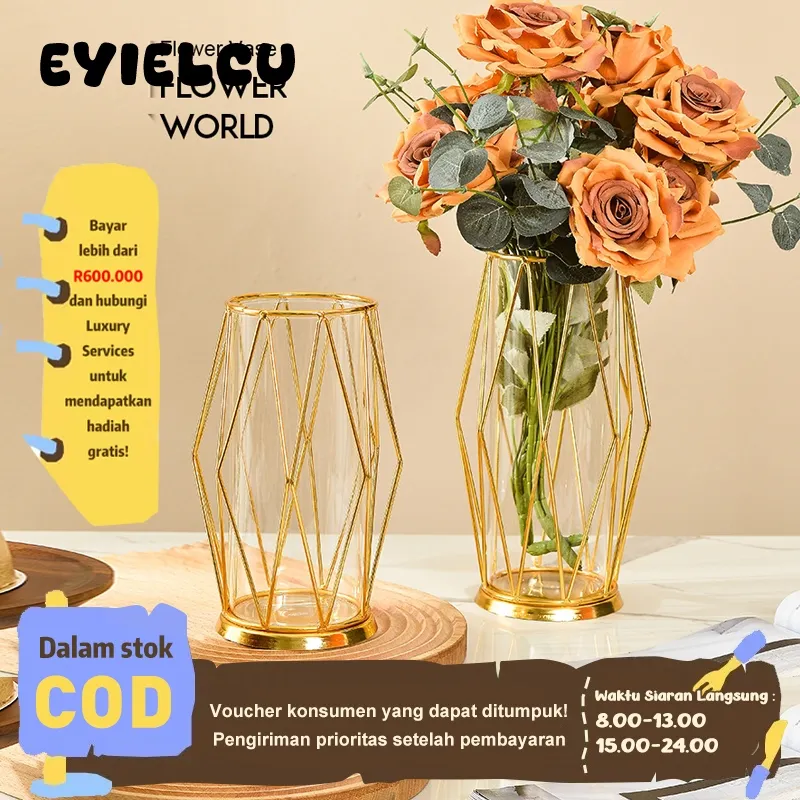 Eyre Alas kaki berwarna emas Dekorasi meja vas besi belah ketupat emas ringan dekorasi vas bunga tabung reaksi kaca hidroponik Light luxury gold diamond-shaped iron vase desktop ornaments hydroponic glass test tube flower arrangement