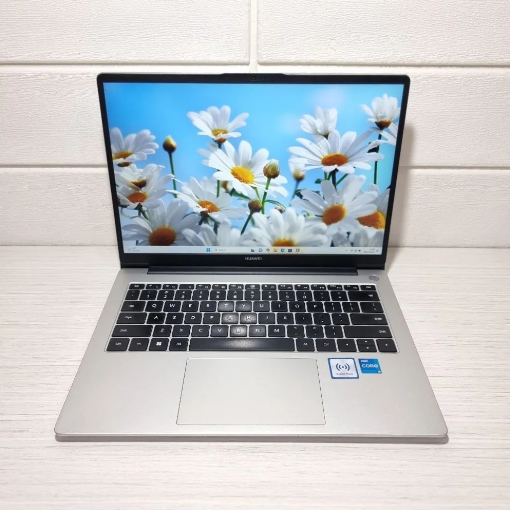 HUAWEI MATEBOOK D14 Intel Core i5-12450H RAM 8GB SSD 512GB, FHD IPS DISPLAY