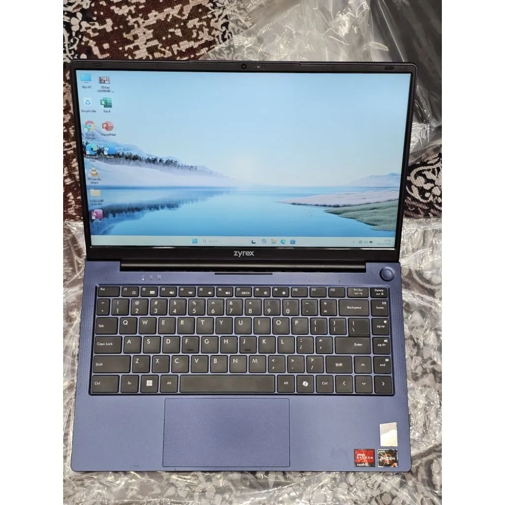 Laptop Zyrex D-Tech AMD Ryzen 5-3500U RAM 16GB SSD 256GB Windows 11 Keyboard backlight Second Spek tinggi keluaran Terbaru