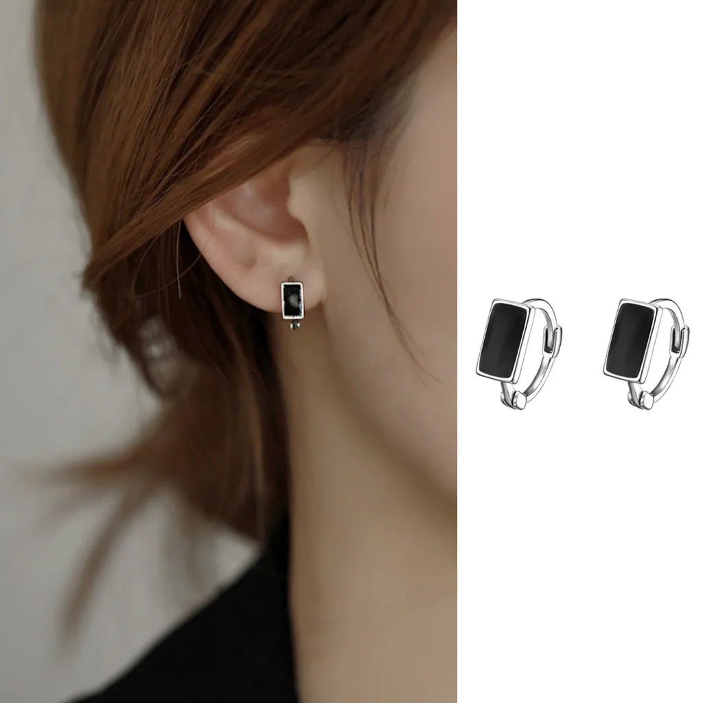 Anting Hoop Wanita Titanium Stainless Steel Fashion Perhiasan Wanita Anting Untuk Dipakai Sehari-hari R033