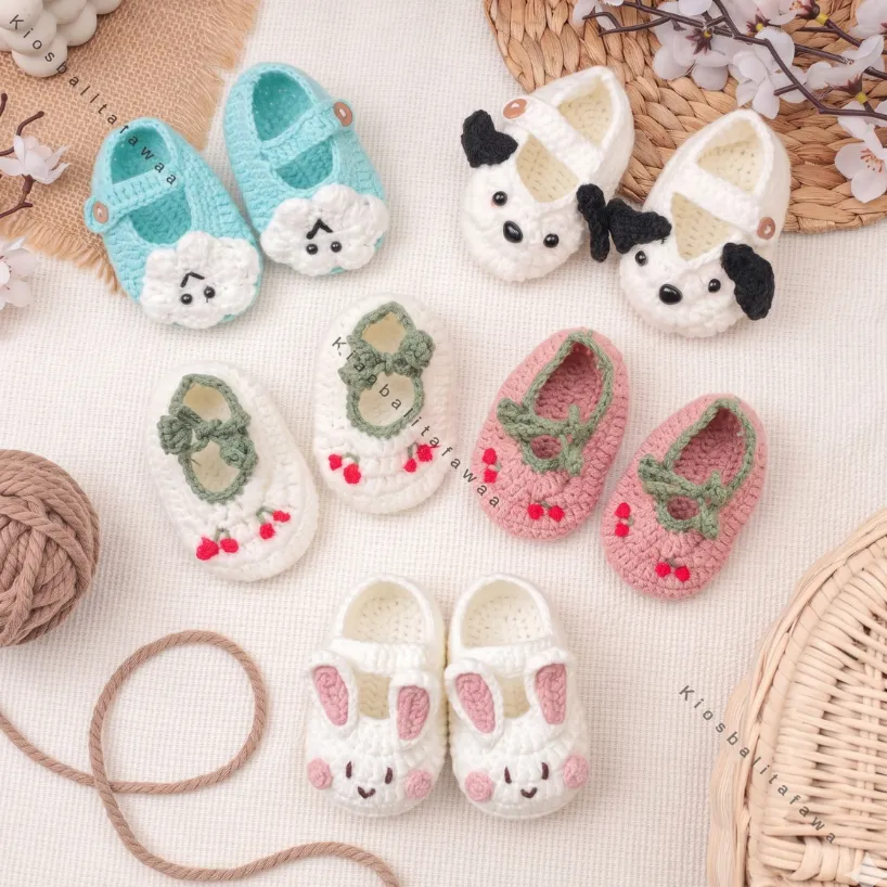 Sepatu Rajut Baby 0-12 Bulan / Kupluk Set Kado Bayi Perempuan Laki Laki New Born Prewalker Spatu Sendal 0-6 6-12 3-12 Month kiosbalitafawa