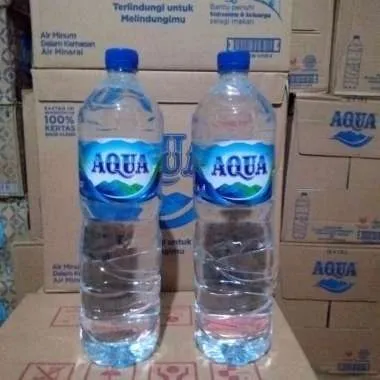 AIR MINERAL AQUA 1500ML DUS ISI 12 BOTOL