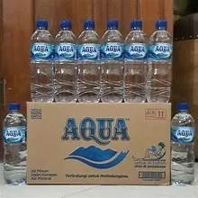 AIR MINERAL BOTOL AQUA 600ML DUS ISI 24  BOTOL