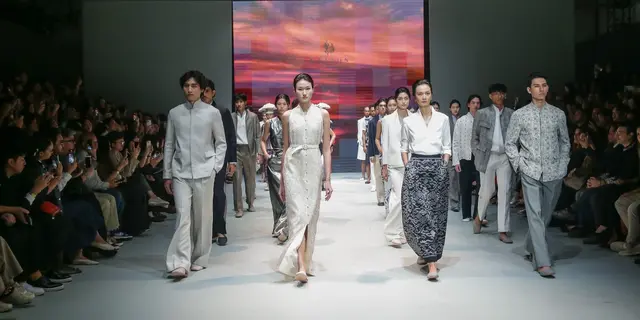 Plaza Indonesia Fashion Week 2025 Resmi Dibuka, Dari Film "Pulang" Sejauh Mata Memandang hingga Runway Show KRATON