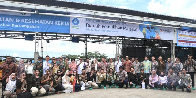 Rumah Pemulihan Material Jadi Solusi Baru Pengelolaan Sampah di Tangerang Raya