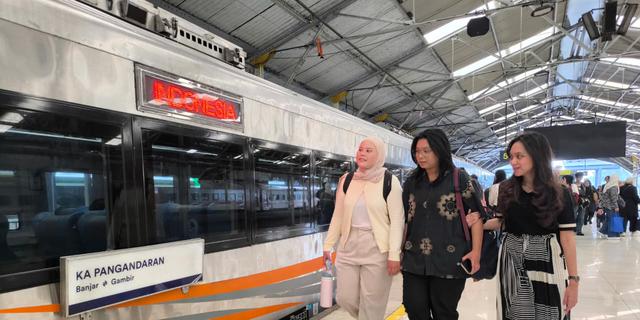 Viral Warganet Minta Kereta Tak Usah Bunyikan Klakson karena Polusi Suara, Begini Respons KAI