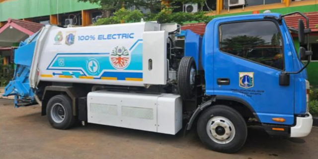 Pramono Rencanakan Penambahan Pengadaan Truk Sampah Listrik 2026, Harap Bisa Tekan Emisi