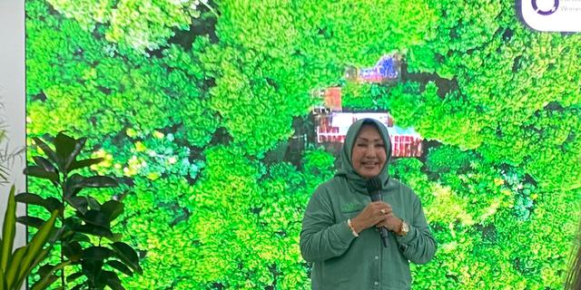 Cerita Rosita Istiawan, Merawat Alam dari Nol Lewat Hutan Organik di Megamendung Bogor