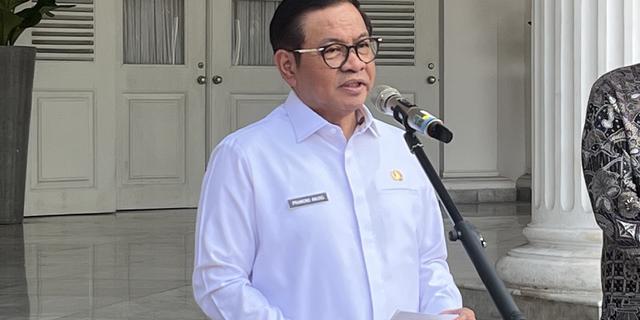 Tinjau Langsung Taman Gapura Muka di Cakung Jaktim, Pramono Kejar Target Perbanyak Ruang Terbuka Hijau