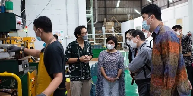 Greenpreneur Indonesia Jawab Tantangan Sosial Berwawasan Lingkungan dan Wirausaha Berbasis Green Economy