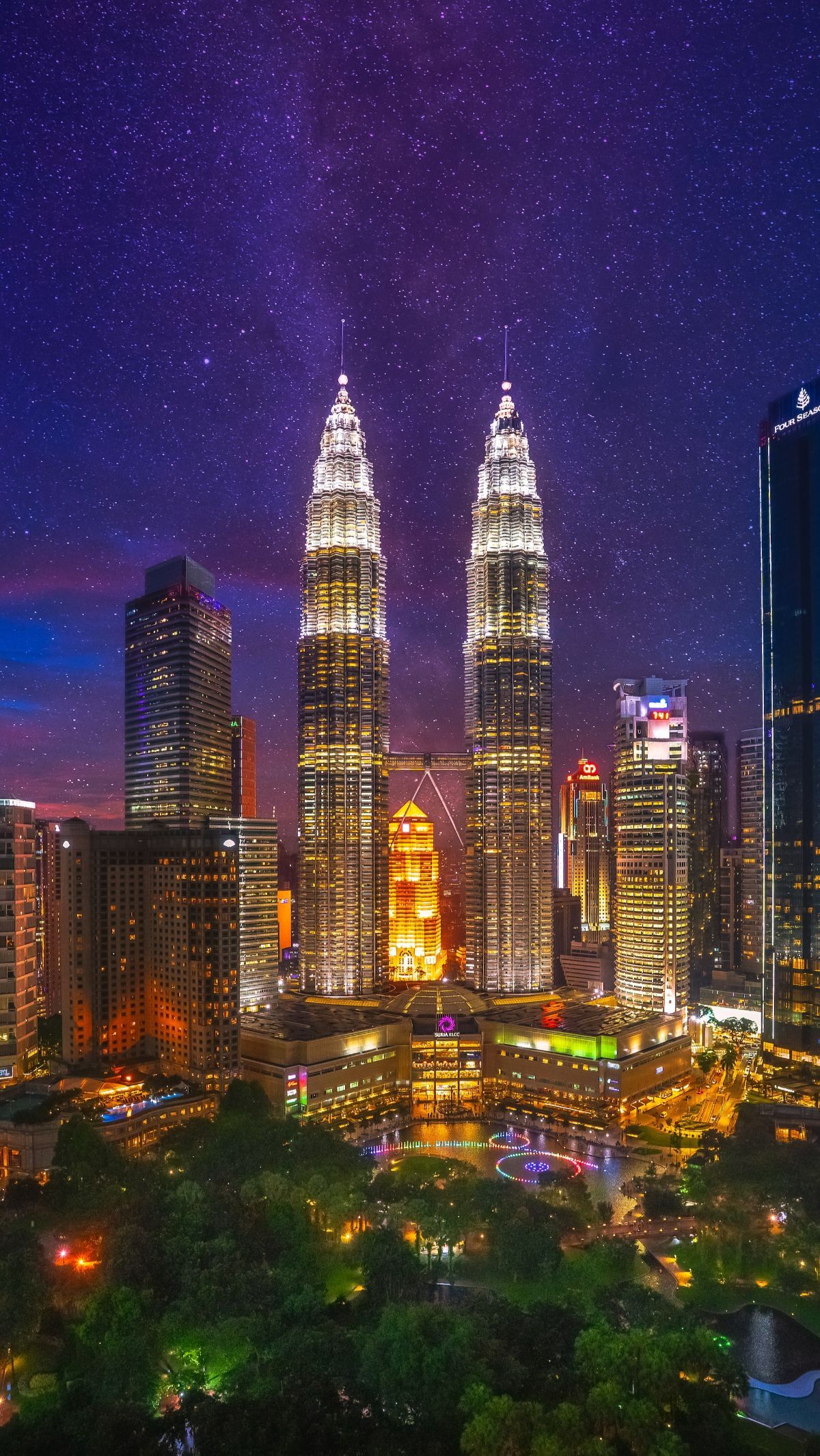 5 Wonderful Places To Visit In Kuala Lumpur, Malaysia, For First-Time ...