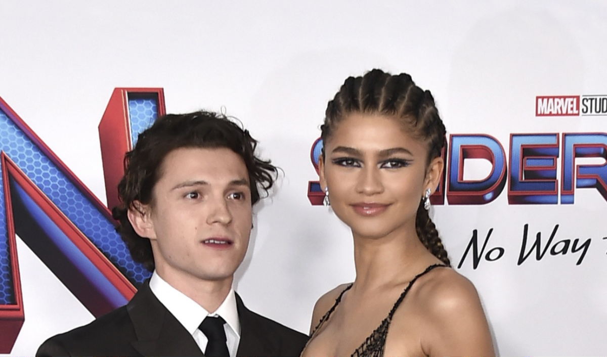 Tom Holland Denied Break-Up Rumor with Zendaya After Instagram Unfollow