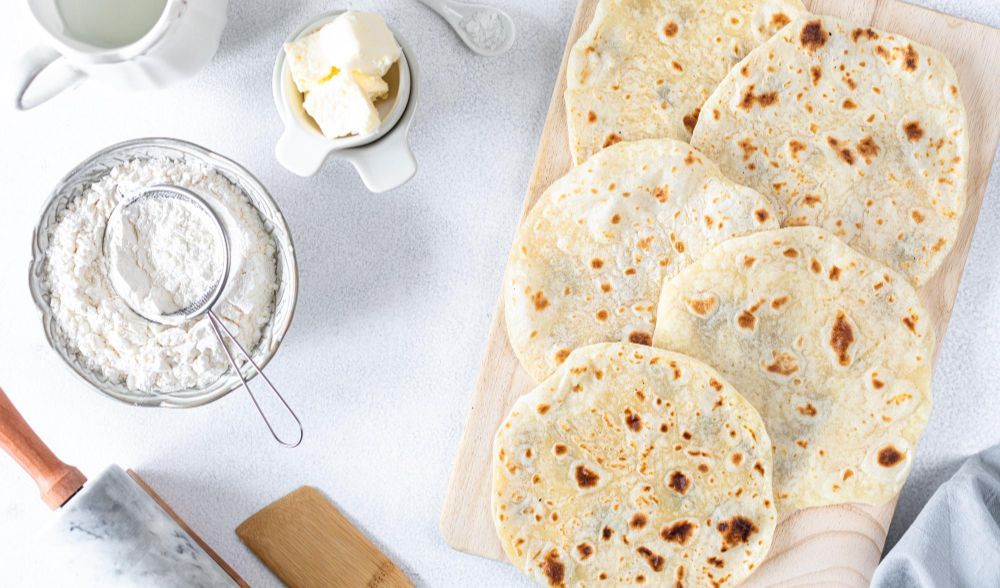 Flatbread Recipe: 4 Easy Variations from All Over the World | trstdly ...