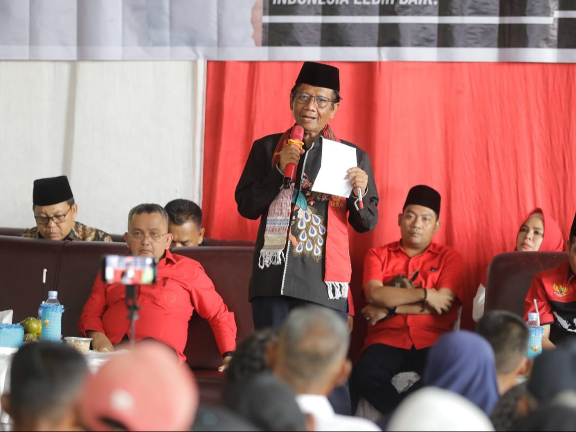 Mahfud MD Nilai Pertanyaan Gibran Saat Debat Cawapres Level Anak Kelas 3 SD