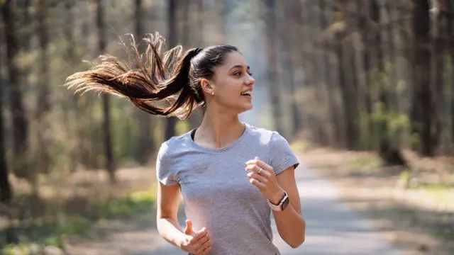 Cara Meningkatkan Kekuatan Otot Perut Saat Berjalan Kaki, Begini Tipsnya Dijamin Berhasil