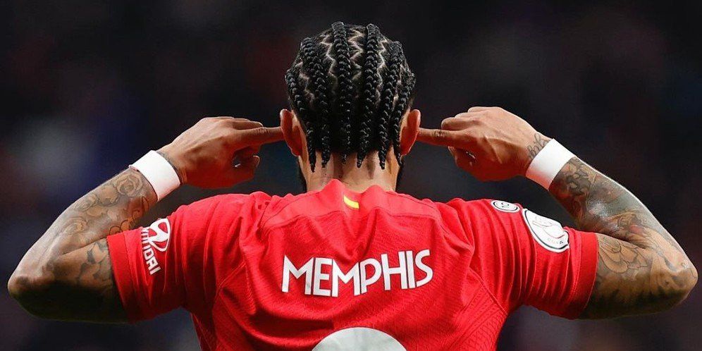 Memphis Depay Melanjutkan Perjalanannya di Brasil.