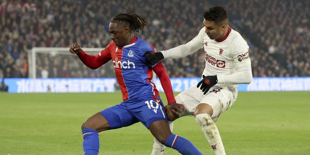 Tidak berhasil mendapatkan Olise, MU kini membidik pemain dari Crystal Palace ini.