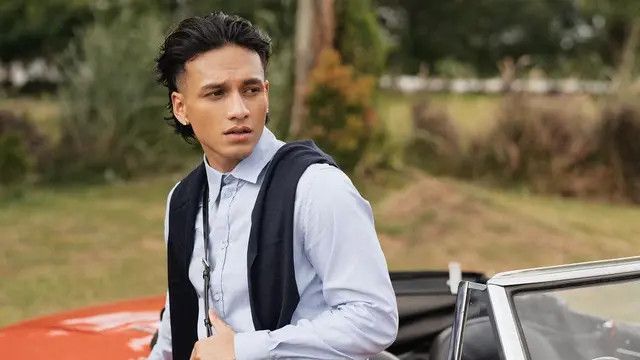 Jefri Nichol Dapatkan Kritikan dari Netizen Setelah Berpelukan Dengan Neyia Kameron di Pestapora 2024