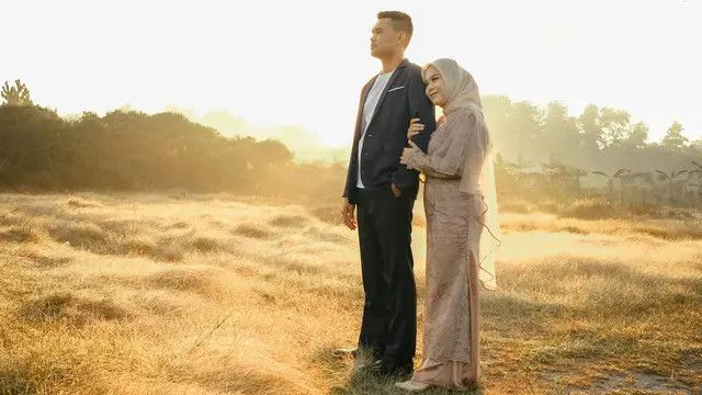 3 Ide Barang Couple untuk Pasangan dan Tips Memilihnya, Agar Terlihat Serasi sama Pacar