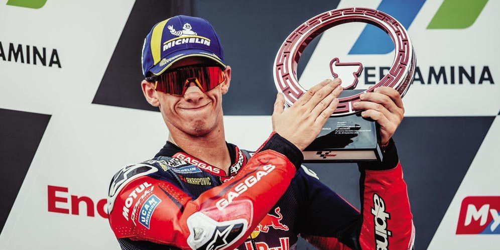 Alasan Pedro Acosta Tak Semprot Prosecco Pakai Minuman Alkohol di Podium MotoGP Mandalika 2024