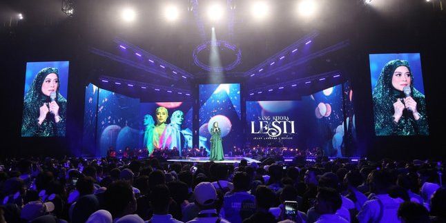 Momen Seru Konser Lesti 'Sang Kejora', Pertunjukan Solo Pertamanya setelah 10 Tahun Berkarir