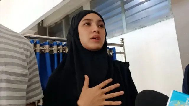 Cut Syifa Selalu Mengingat Pesan sang Almarhum Kakek 'Jangan Lupa Untuk Salat'