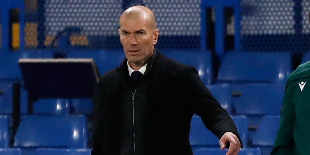 Manchester United Berkesempatan Rekrut Zidane untuk Gantikan Erik ten Hag