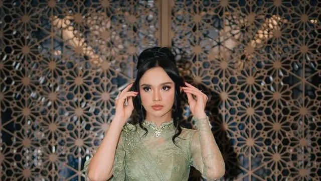 Cantik dan Anggun, Inspirasi Kebaya Brokat Modern untuk Pesta ala Nagita Slavina, Lyodra hingga Mahalini