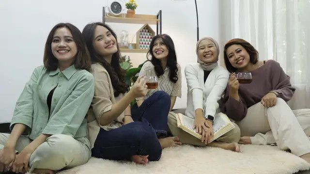 Ini Jenis Teman yang Bisa Membuat Hidupmu Jadi Lebih Positif, Wajib Diketahui!