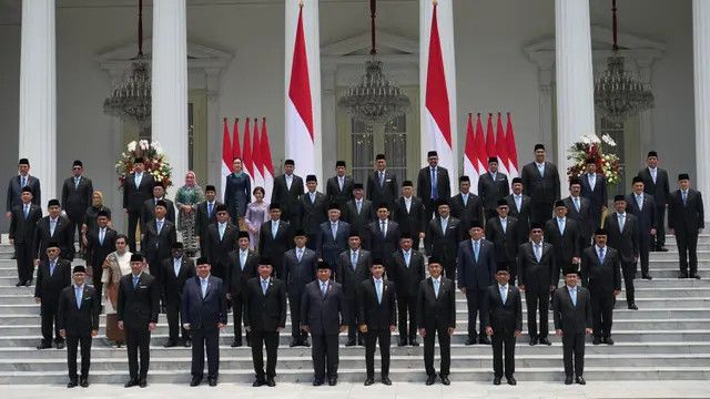 Kabinet Merah Putih Banyak Diisi Profesional, Strategi Prabowo Jaga Stabilitas Pemerintahan