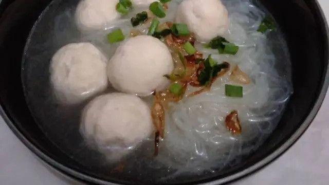 Resep dan Cara Membuat Bakso Ayam Blender, Enak dan Kenyal