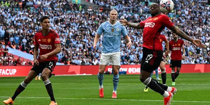 Pep Guardiola Ungkap Alasan Man City Kalah di Final FA Lawan MU: Pemain Masih Mabuk Usai Party sampai Pagi