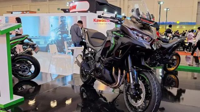 Kawasaki Versys 1100 Diperkenalkan di IMOS 2024 dengan Harga Rp 408,6 Juta