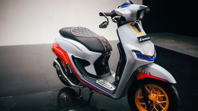 Honda Stylo 'Reza Arap' Ini Mampu Merasakan Orang dengan 'Color Deficiency' Melihat Warna