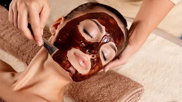 Tips Masker Kopi dan Lemon Viral Bikin Wajah Glowing Anti Kusam